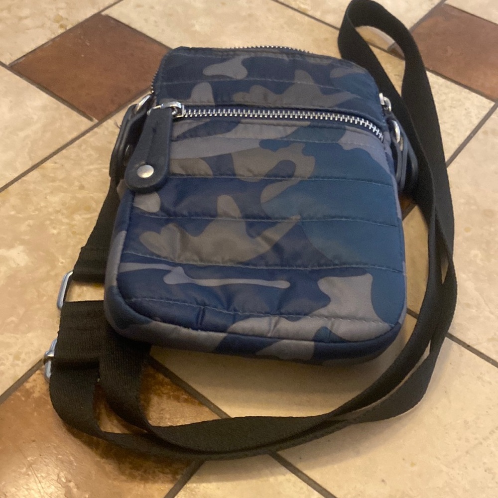 Sondra Roberts Squared Nylon Camo Crossbody 7”x4.5”x1”